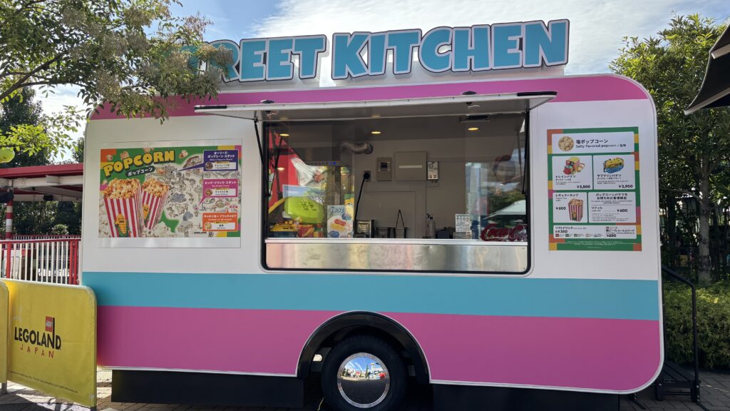 レゴランドのブリックトピアポップコーン外観