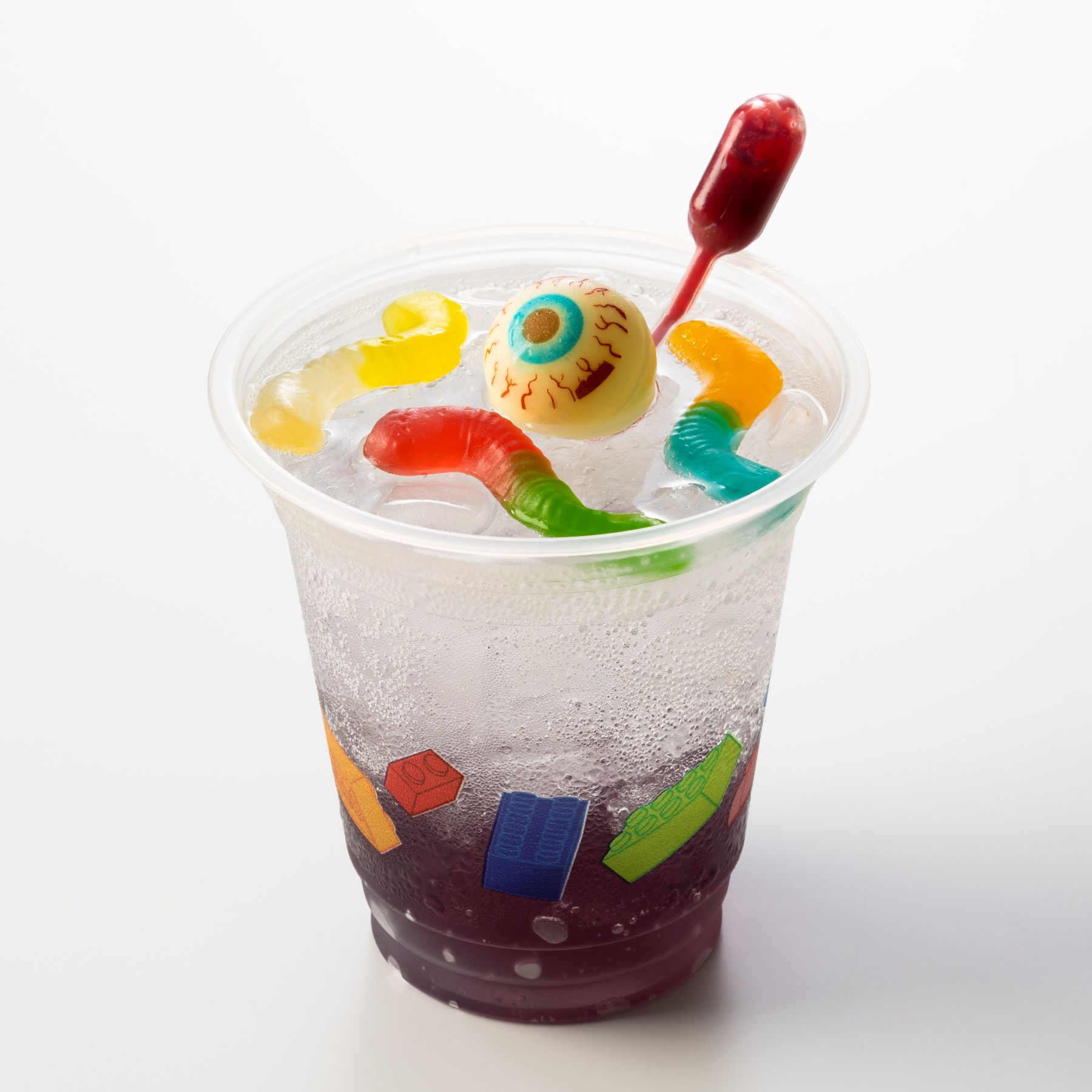 ハロウィンナイト限定ドリンク「目ん玉ソーダ」